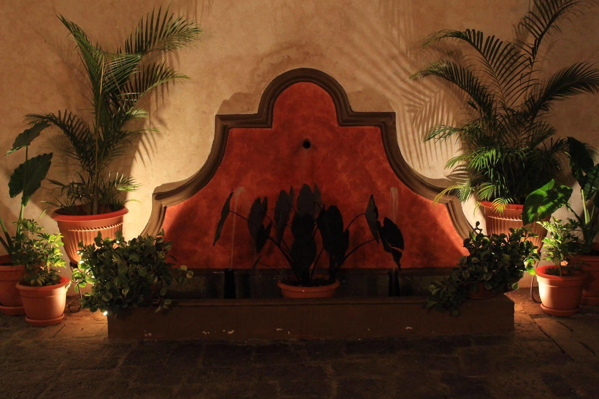 Hotel Posada De La Luna Antigua Exterior foto